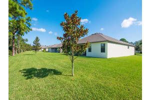 6637  59th Court, Vero Beach, FL 32967 Sold 12/12/22
