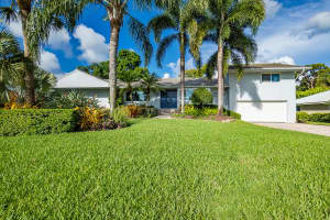 3342 SE Court Drive, Stuart, FL 34997 Sold 11/14/22