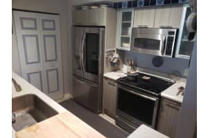700 E Boynton Beach Blvd, Boynton Beach, FL 33435, Sold 01/31/23