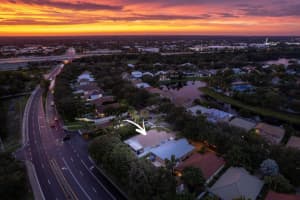 1190  Delray Lakes Drive, Delray Beach, FL 33444 Sold 12/12/22