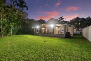 1190  Delray Lakes Drive, Delray Beach, FL 33444 Sold 12/12/22