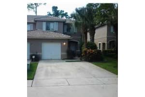 4639 Pinemore Ln, Greenacres, FL 33463, Sold 12/13/22
