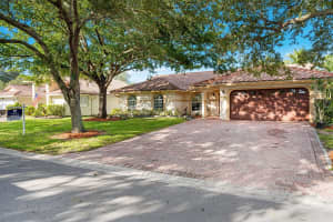 9841 NW 47th Drive, Coral Springs, FL 33076 Sold 02/07/23