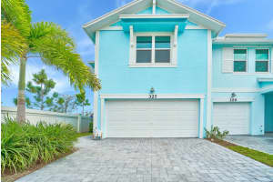 327 SE Angler Drive, Stuart, FL 34994 Sold 12/12/22