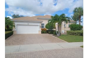 138  Magnolia Way, Tequesta, FL 33469 Sold 03/29/23