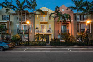 111 SW 2nd Ave, Delray Beach, FL 33444, Sold 11/29/22