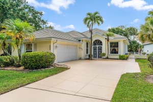 4994 SE Heartleaf Terrace, Hobe Sound, FL 33455, Sold 02/17/23