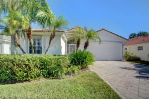 2212  Country Golf Drive, Wellington, FL 33414 Sold 12/14/22