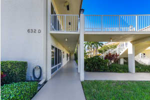 632 Snug Harbor Dr, Boynton Beach, FL 33435, Sold 04/06/23
