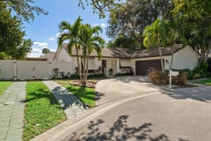 9940  Floral Park Lane, Boca Raton, FL 33428 Sold 02/17/23