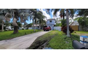 4868  Canal Drive, Lake Worth Beach, FL 33463 Sold 05/16/23