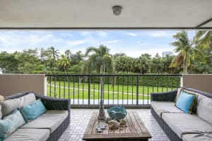 5200 N Flagler Drive   206, West Palm Beach, FL 33407 Sold 01/06/23