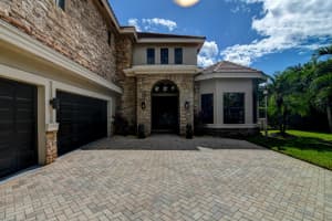 10504  Vignon Court, Wellington, FL 33449 Sold 11/30/22