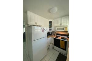 410 NE 17th Ave, Boynton Beach, FL 33435, Sold 04/13/23