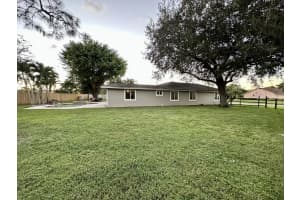 104 Segura Street, Royal Palm Beach, FL 33411 - MLS#R10841276