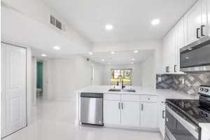 21 Abbey Ln, Delray Beach, FL 33446, Sold 11/22/22