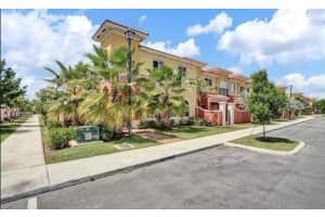 3529 NW 29th Place, Lauderdale Lakes, FL 33311 Sold 12/05/22