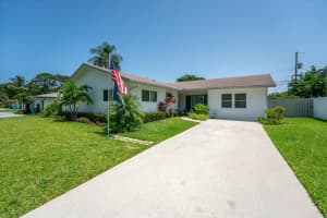 722 SW 28th Avenue, Boynton Beach, FL 33435 Sold 04/21/23