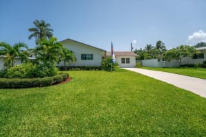 722 SW 28th Avenue, Boynton Beach, FL 33435 Sold 04/21/23