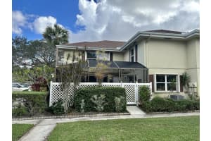 42  Essex Court   A, Royal Palm Beach, FL 33411 Sold 12/06/22