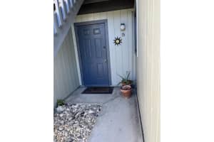 8132 SE Croft Cir, Hobe Sound, FL 33455, Sold 11/21/22