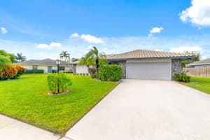 7407 Hazelwood Cir, Lake Worth, FL 33467, Sold 02/03/23