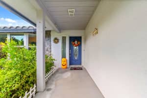 7407 Hazelwood Cir, Lake Worth, FL 33467, Sold 02/03/23