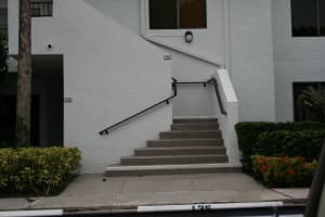 7533 Glendevon Lane 906, Delray Beach, FL 33446 Sold 04/29/24