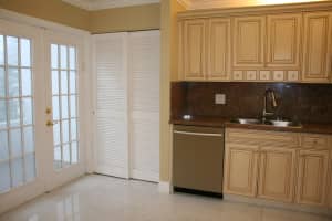 7533 Glendevon Lane 906, Delray Beach, FL 33446 Sold 04/29/24