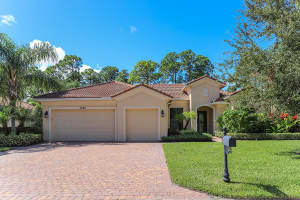 3280 NW Arrowwood Lane, Jensen Beach, FL 34957 Sold 03/15/23