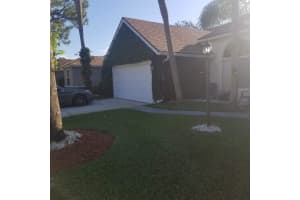 13064  Meadowbreeze Drive, Wellington, FL 33414 Sold 02/24/23