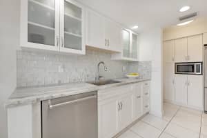 2121 N Ocean Boulevard   208e, Boca Raton, FL 33431 Sold 04/21/23