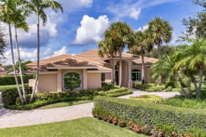 5956 SE Congressional Place, Stuart, FL 34997 Sold 01/12/23