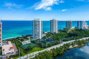 5070 N Ocean Drive   21d, Singer Island, FL 33404 Sold 02/16/23