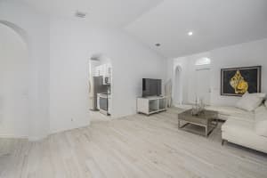 5833 Sunberry Cir, Fort Pierce, FL 34951, Sold 04/05/23