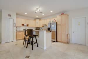 6432  Azura Lake Road, Lake Worth Beach, FL 33463 Sold 12/05/22