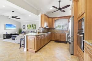 2530 NW 40th Street, Boca Raton, FL 33434 Sold 12/06/22