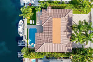 7031 NE 8th Drive, Boca Raton, FL 33487 Sold 04/06/23