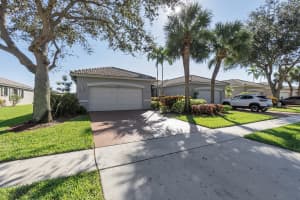 10593  Royal Caribbean Circle, Boynton Beach, FL 33437 Sold 02/20/23