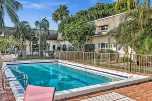 1945 NW 4th Avenue   32c, Boca Raton, FL 33432 Sold 12/30/22