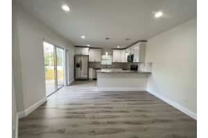 61 SE Beech Tree Lane, Stuart, FL 34994 Sold 12/29/22