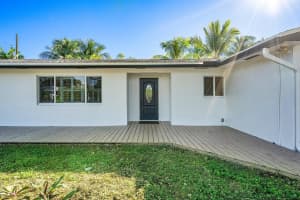 2866 SW 8th Street, Boynton Beach, FL 33435 Sold 12/07/22