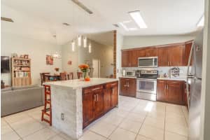 1395  Waterway Cove Drive, Wellington, FL 33414 Sold 11/29/22