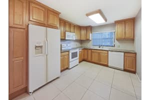 4050  Clearview Terrace, West Palm Beach, FL 33417 Sold 03/27/23