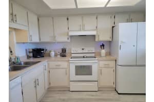 2050  Oleander Boulevard   7-305, Fort Pierce, FL 34950 Sold 12/30/22