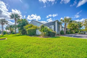 250 SW Sterret Circle, Port Saint Lucie, FL 34953 Sold 01/27/23
