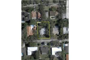 7701 SW 52nd Court, Miami, FL 33143 Sold 02/27/23