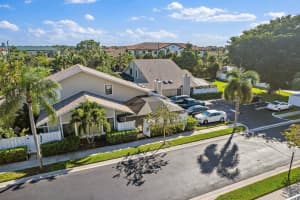 402 Summerwinds Ln, Jupiter, FL 33458, Sold 12/19/22