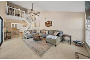 402 Summerwinds Ln, Jupiter, FL 33458, Sold 12/19/22