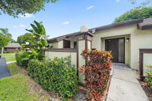 254 Deerfield Ct, Royal Palm Beach, FL 33411, Sold 04/21/23